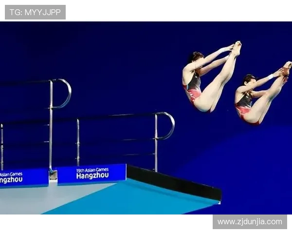 跳水运动的魅力与挑战：从技巧训练到心理调适的全面剖析